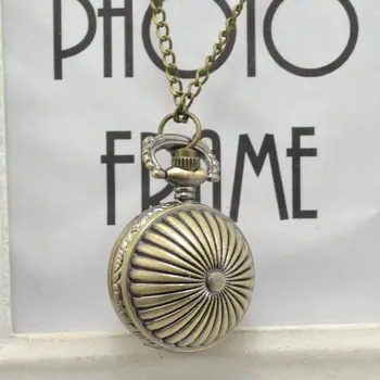 Vintage Antique Round Dial Quartz Pocket Watch Necklace Pendant Clock for Mens Womens Best Birthday Gifts
Vintage Antique Round Dial Quartz Pocket Watch Necklace Pendant Clock for Mens Womens Best Birthday Gifts