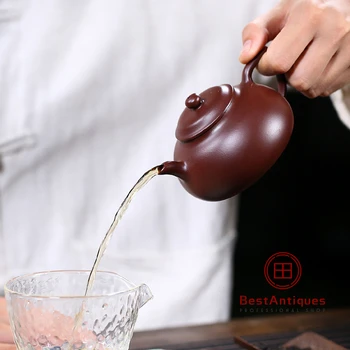 Yixing Zisha Teapot Purple Clay Teapots Handmade Zizhuni Yitinghu 200cc 
Yixing Zisha Teapot Purple Clay Teapots Handmade Zizhuni Yitinghu 200cc
