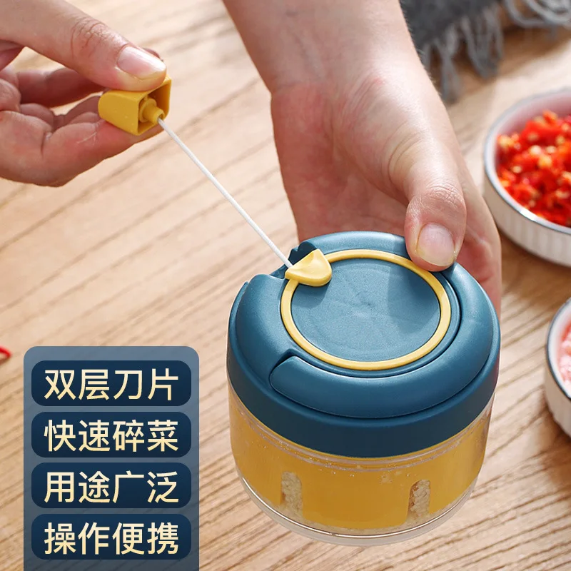 Mini Manual Pull Garlic the Kitchen Multi-functional Garlic Press Mashed Garlic Useful Product Chili Garlic Chopper Garlic Press
Mini Manual Pull Garlic the Kitchen Multi-functional Garlic Press Mashed Garlic Useful Product Chili Garlic Chopper Garlic Press