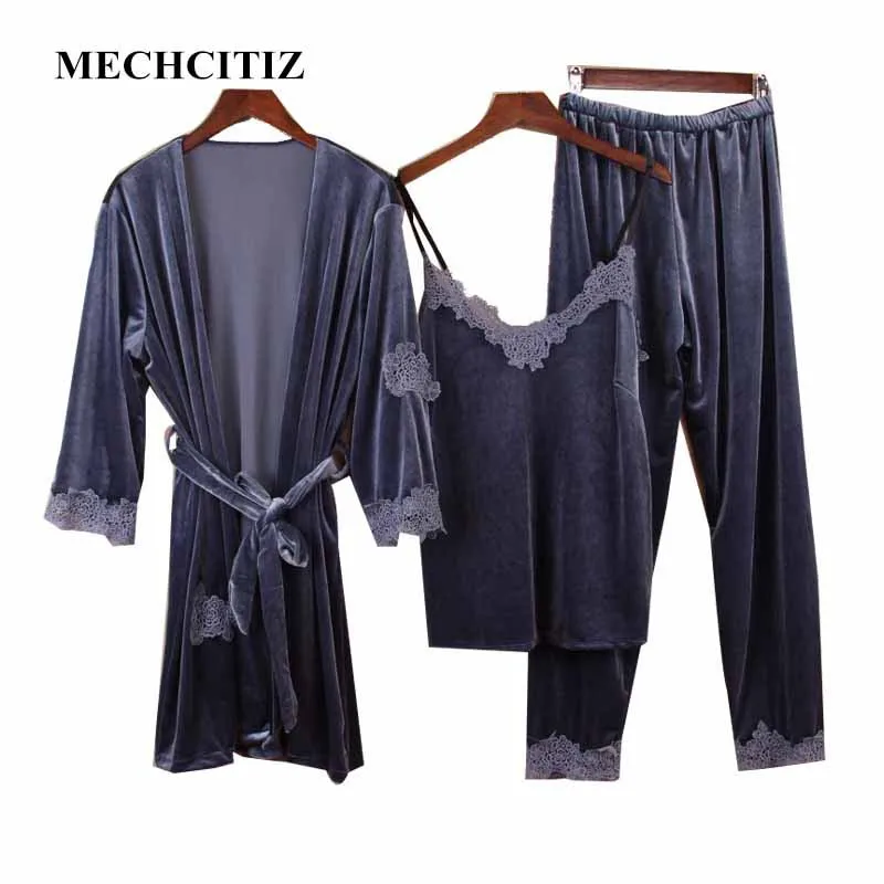 MECHCITIZ 3 Piece Velvet Women Pajamas Set Autumn Winter Sleepwear Robe Sling Pijamas Long Bathrobe Pants Nightgown Home Pyjamas
MECHCITIZ 3 Piece Velvet Women Pajamas Set Autumn Winter Sleepwear Robe Sling Pijamas Long Bathrobe Pants Nightgown Home Pyjamas