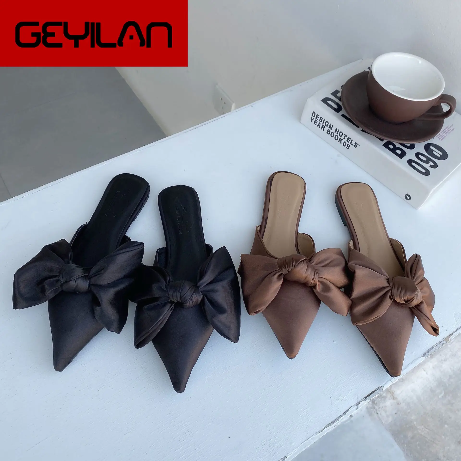South Korea 2020 Spring Mules Shoes Pointed Shallow Mouth Flat Slip-on Bow Elegant Slipper WOMEN'S Shoes
South Korea 2020 Spring Mules Shoes Pointed Shallow Mouth Flat Slip-on Bow Elegant Slipper WOMEN'S Shoes