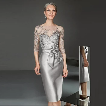 Vestidos De Noiva Gorgeous Silve Illusion Neck Knee Length Lace Mother of the Bride Dresses Half Sleeves Wedding Party Gowns
Vestidos De Noiva Gorgeous Silve Illusion Neck Knee Length Lace Mother of the Bride Dresses Half Sleeves Wedding Party Gowns