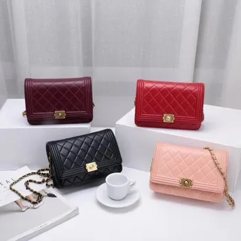 2018 Genuine Leather Female Cow Skin Handbags Diamond Chain Fashion with A Single Shoulder Slanting Clutch Simple Mini Women Bag
2018 Genuine Leather Female Cow Skin Handbags Diamond Chain Fashion with A Single Shoulder Slanting Clutch Simple Mini Women Bag