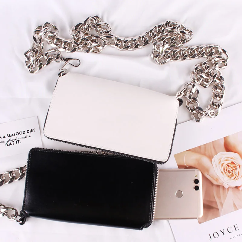 Rough chain Inclined shoulder bag Woman fashion package zipper single shoulder bag Mobile phone bag
Rough chain Inclined shoulder bag Woman fashion package zipper single shoulder bag Mobile phone bag
