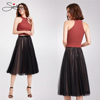 New Elegant Woman Evening Gown Summer burst sleeveless black mesh tuxedo Suitable for Formal Parties
New Elegant Woman Evening Gown Summer burst sleeveless black mesh tuxedo Suitable for Formal Parties