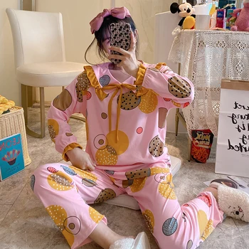 Fashionable autumn and winter pajamas female Princess cute cartoon doll collar double face milk silk long sleeve 
Fashionable autumn and winter pajamas female Princess cute cartoon doll collar double face milk silk long sleeve