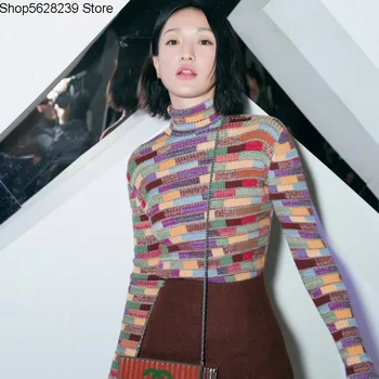 Zhou Xun Article Gao Collar Rainbow Stripes Sweater Female Slim Fit Joker Backing Gao Quality Sweater
Zhou Xun Article Gao Collar Rainbow Stripes Sweater Female Slim Fit Joker Backing Gao Quality Sweater