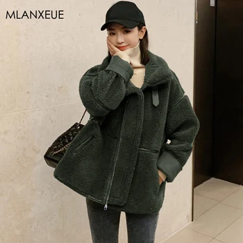 Solid Faux Lamb Woolen Blends Jackets Women Plus Size Thicken Faux Fur Coat Female Winter Autumn Loose Harajuku Simple Wool Coat
Solid Faux Lamb Woolen Blends Jackets Women Plus Size Thicken Faux Fur Coat Female Winter Autumn Loose Harajuku Simple Wool Coat