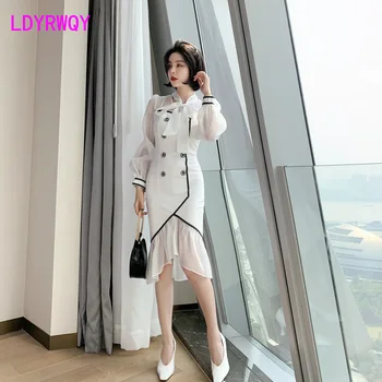 2019 autumn and winter fashion women's temperament double-breasted fishtail tie belt pocket dress Knee-Length Zippers Full
2019 autumn and winter fashion women's temperament double-breasted fishtail tie belt pocket dress Knee-Length Zippers Full