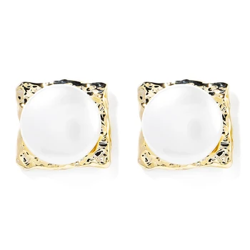 Ant Angel Classic Leisure Geometric Oblate 13mm Fresh Pearl Ear Drop For Female Party Queen 14K Gold Plated Earrings Women Gift
Ant Angel Classic Leisure Geometric Oblate 13mm Fresh Pearl Ear Drop For Female Party Queen 14K Gold Plated Earrings Women Gift