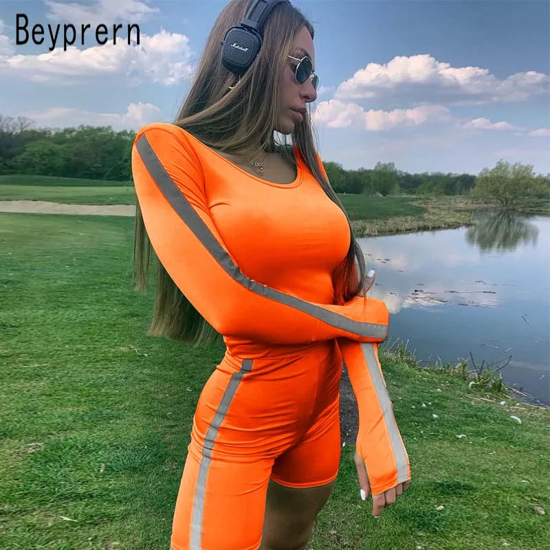 Beyprern Women Fitness Contrast Reflective Striped Active Shorts Set Fashion Long Sleeve Neon Reflective Matching Set Wholesale
Beyprern Women Fitness Contrast Reflective Striped Active Shorts Set Fashion Long Sleeve Neon Reflective Matching Set Wholesale