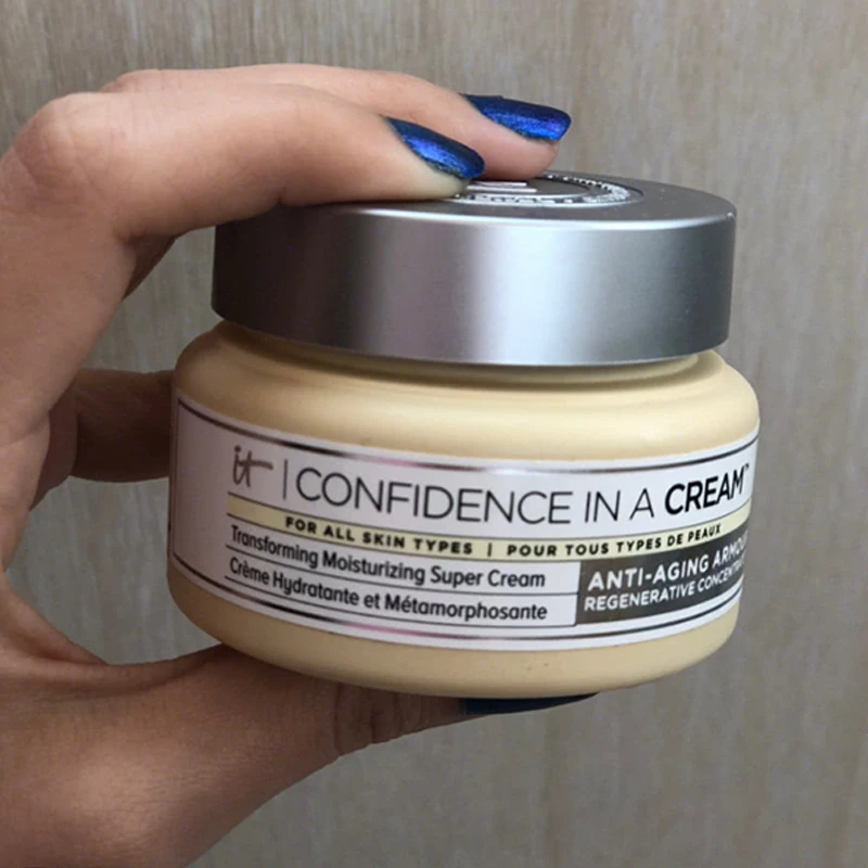 IT Cosmetics Confidence In A Cream Moisturizer 60 ML/ 2 Oz Hydrating Transforming Moisturizing Super Face Cream Full Size
IT Cosmetics Confidence In A Cream Moisturizer 60 ML/ 2 Oz Hydrating Transforming Moisturizing Super Face Cream Full Size