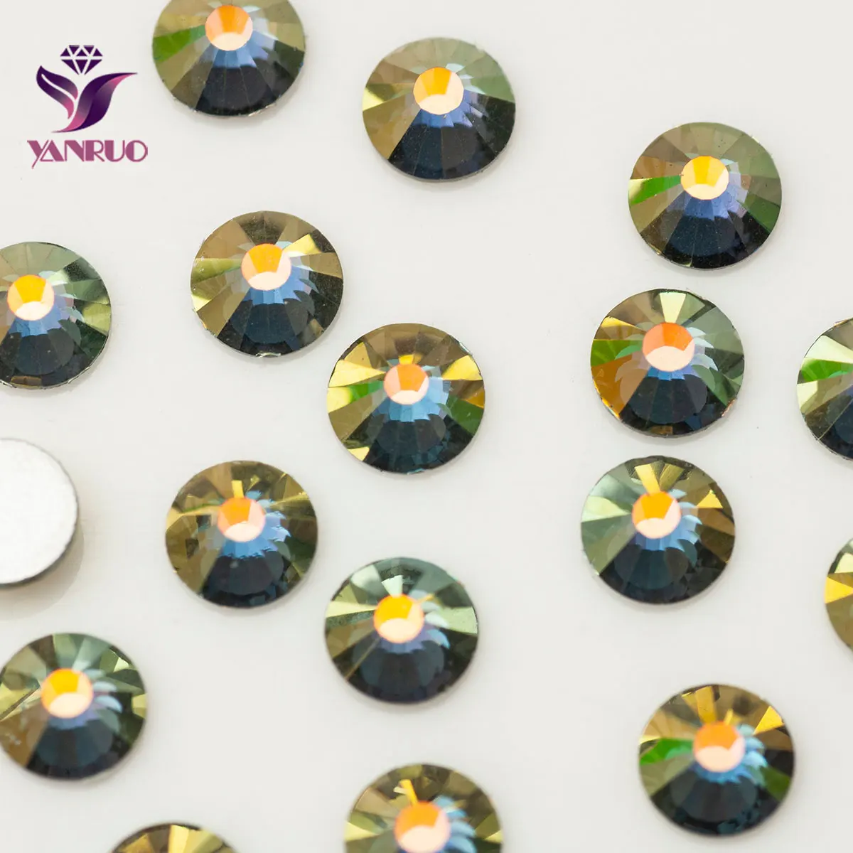 YANRUO 2058NOHF черный бриллиант AB мерцающий без горячей фиксации стекло с плоской задней стороной кристалл для танцевальной одежды Стразы
YANRUO 2058NOHF черный бриллиант AB мерцающий без горячей фиксации стекло с плоской задней стороной кристалл для танцевальной одежды Стразы