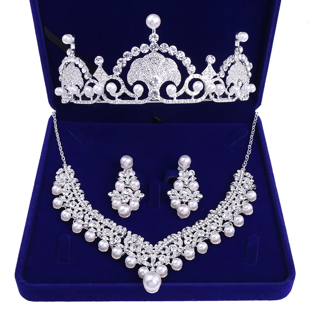 3Pcs Bridal Jewelry Set Leaves Crystal Crown Pearl Necklace Earrings Wedding Crown Tiara Women Hair Accessories
3Pcs Bridal Jewelry Set Leaves Crystal Crown Pearl Necklace Earrings Wedding Crown Tiara Women Hair Accessories