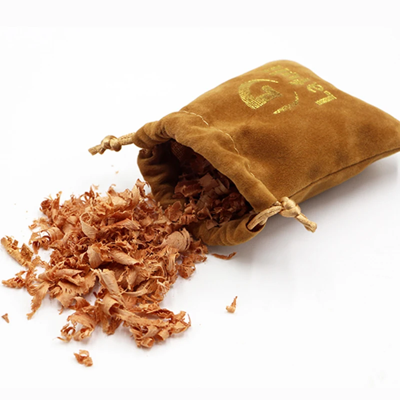Professional Cigars Cedar Wood Chips Cigar Cigarette Humidor Mothproof Moisturizing Smoking Tool
Professional Cigars Cedar Wood Chips Cigar Cigarette Humidor Mothproof Moisturizing Smoking Tool