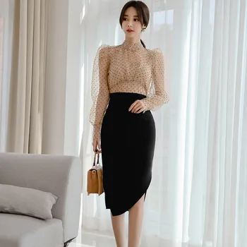 Spring New Two-Piece Korean Style Slim Mesh Perspective Polka-Dot Shirt Tops + High Waist Split Bodycon Skirt Women Two-Piece
Spring New Two-Piece Korean Style Slim Mesh Perspective Polka-Dot Shirt Tops + High Waist Split Bodycon Skirt Women Two-Piece