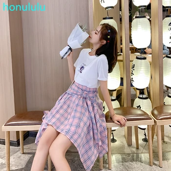 Summer 2020 new ladies, small fragrance, windy, short, short, fashionable suit, female net, red plaid, two-piece suit
Summer 2020 new ladies, small fragrance, windy, short, short, fashionable suit, female net, red plaid, two-piece suit