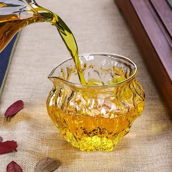 Glass Tea Infusers 260ml Heat Resistance Chahai Walnut Pattern Teacup Suitable for Microwave Ovens Glass Tea Pitcher Teaware
Glass Tea Infusers 260ml Heat Resistance Chahai Walnut Pattern Teacup Suitable for Microwave Ovens Glass Tea Pitcher Teaware