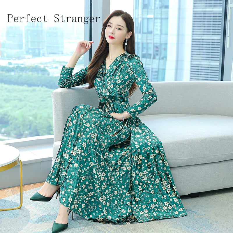 Autumn Winter Dress 2021 New Arrival Long Sleeve Vestidos V Collar Floral Printed Women's Dress M-4XL
Autumn Winter Dress 2021 New Arrival Long Sleeve Vestidos V Collar Floral Printed Women's Dress M-4XL