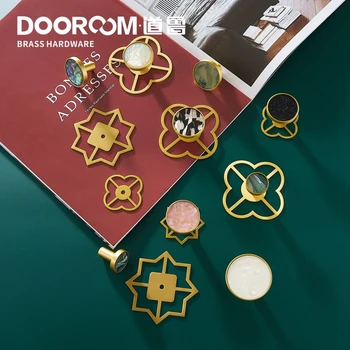 Dooroom Brass Furniture Handles Shell Simple Nordic Pastoral Wardrobe Dresser Knobs Cupboard Cabinet Drawer Round Colorful Pulls
Dooroom Brass Furniture Handles Shell Simple Nordic Pastoral Wardrobe Dresser Knobs Cupboard Cabinet Drawer Round Colorful Pulls