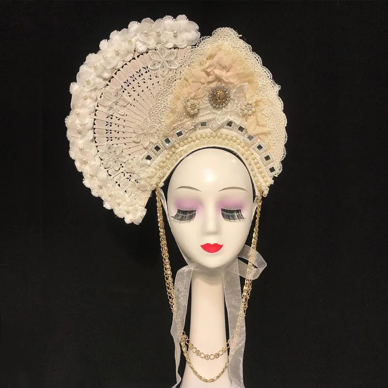 

Cosplay Prop Fan Headdress Masquerade Creative Design Fashion Lace Pearls Decor Scalloped Headpiece Halloween Party