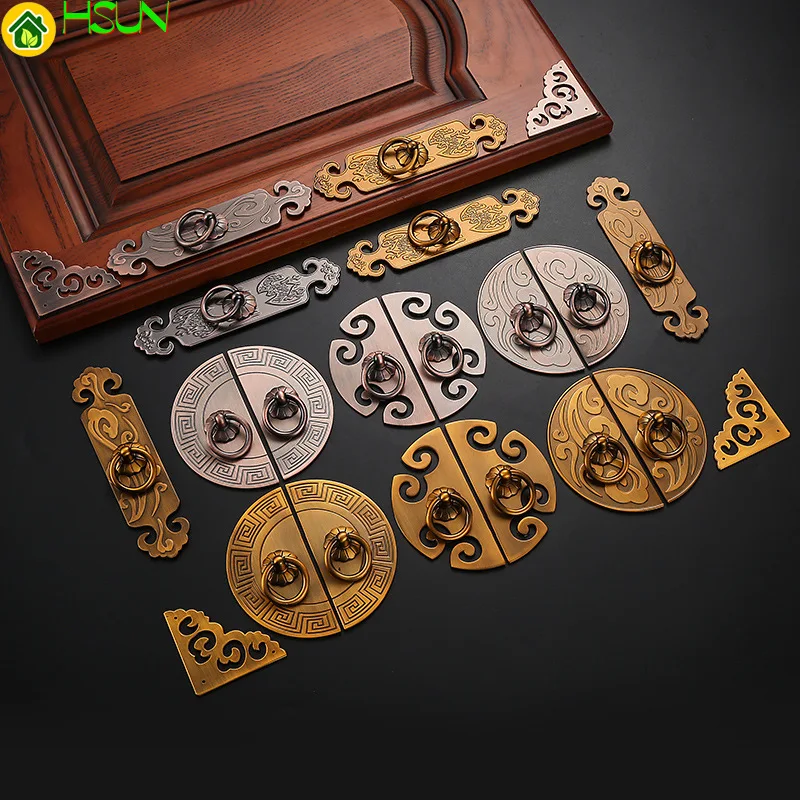 Chinese Vintage Door Pull Handle Antique Brass Cupboard Wardrobe Furniture Cabinet Drawer Dresser Closet Carving Ancient Knob
Chinese Vintage Door Pull Handle Antique Brass Cupboard Wardrobe Furniture Cabinet Drawer Dresser Closet Carving Ancient Knob