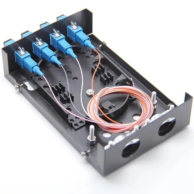 Fiber optic terminal box 4 core Desktop type SC PC UPC with adapter pigtail 4 Ports Fiber optical Patch Panel
Fiber optic terminal box 4 core Desktop type SC PC UPC with adapter pigtail 4 Ports Fiber optical Patch Panel