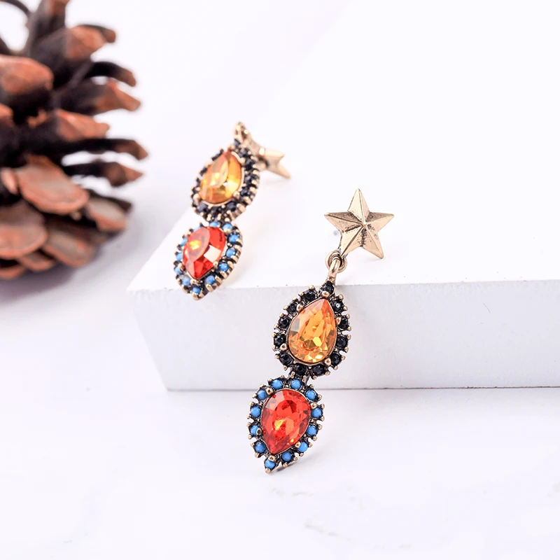 Retro Ethereal Two Tone Orange & Red Crystal Teardrop Gold Star Drop Earrings Noble Foreign Style Court Elegant Fashion Jewelry
Retro Ethereal Two Tone Orange & Red Crystal Teardrop Gold Star Drop Earrings Noble Foreign Style Court Elegant Fashion Jewelry