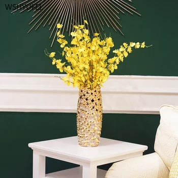 CREATIVE GOLDEN CERAMIC VASE DECORATION DRY FLOWER INSERT CERAMIC CRAFT MODERN HOME DECORATION LIVING ROOM TV CABINET FLORAL
CREATIVE GOLDEN CERAMIC VASE DECORATION DRY FLOWER INSERT CERAMIC CRAFT MODERN HOME DECORATION LIVING ROOM TV CABINET FLORAL