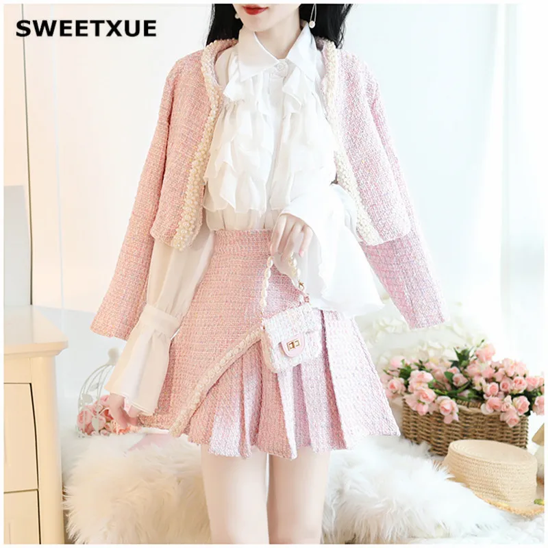 SWEETXUE Tweed Two-Piece Set Short Beaded Jacket + Asymmetric Pleated Skirt Plaid Elegant Temperament Chic Women Suit 2019 New
SWEETXUE Tweed Two-Piece Set Short Beaded Jacket + Asymmetric Pleated Skirt Plaid Elegant Temperament Chic Women Suit 2019 New