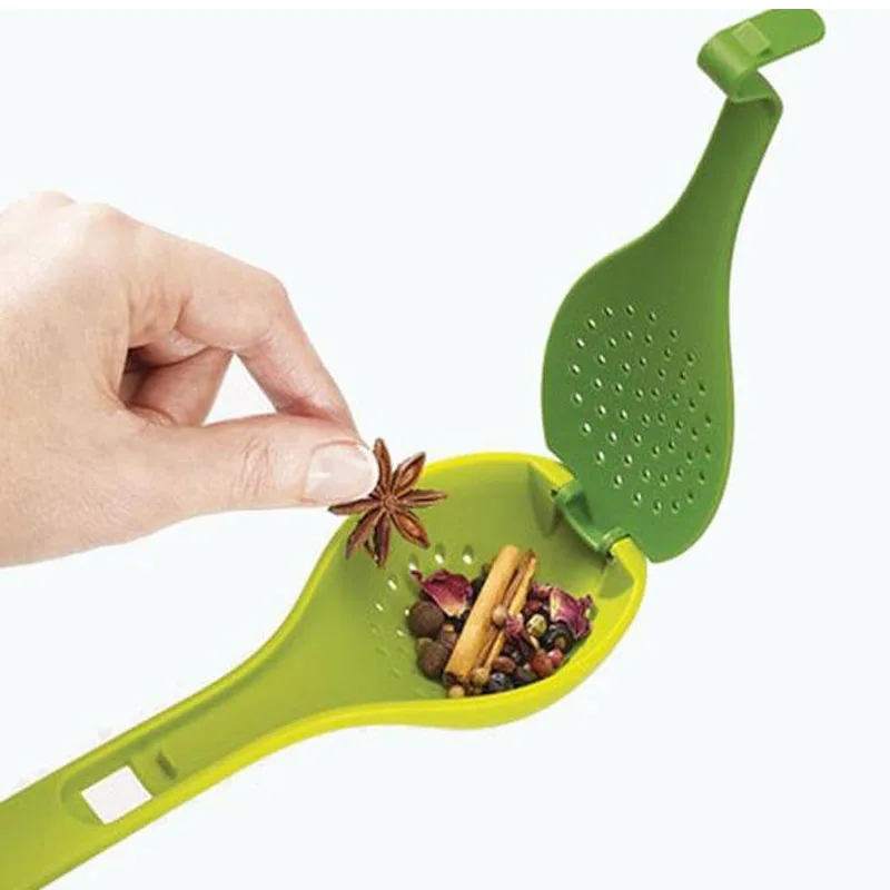 PP Seasoning Spice Tea Filter With Cover Kitchen Skimmer Soup Spice Strainer Colander Handle Cooking Tool Food-grade
PP Seasoning Spice Tea Filter With Cover Kitchen Skimmer Soup Spice Strainer Colander Handle Cooking Tool Food-grade