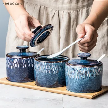 Ceramic seasoning jar creative Nordic home kitchen seasoning tool salt pepper seasoning jar sugar bowl 
Ceramic seasoning jar creative Nordic home kitchen seasoning tool salt pepper seasoning jar sugar bowl