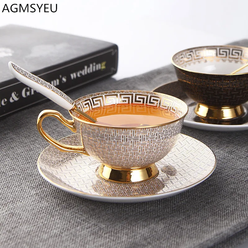 

Роскошная кофейная чашка в стиле Пномпень, Европейский Креативный элегантный Английский чайный сервиз для послеобеденного стола, керамическая американская трехслойная тарелка для закусок