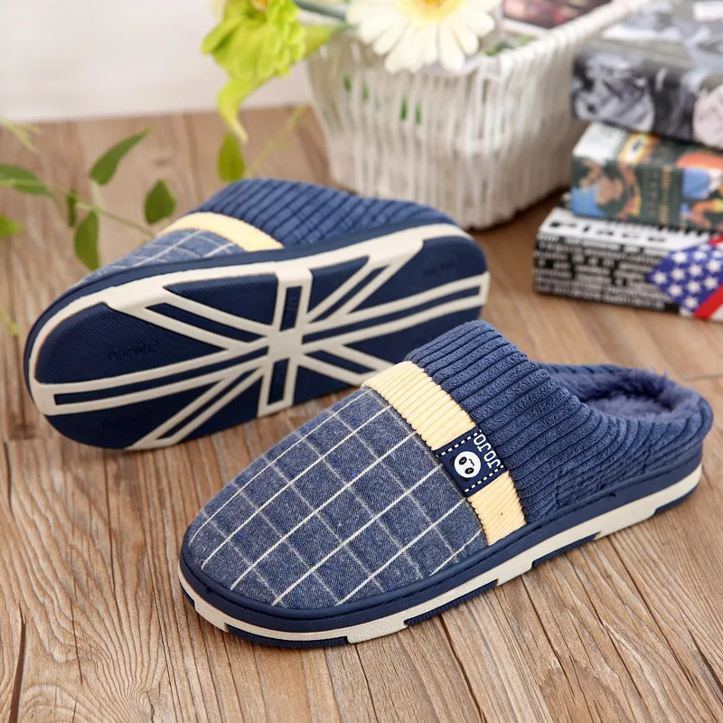 Winter cotton slippers durable practical built-in short plush warm cotton fabric TPR tendon bottom slippers indoor home slippers
Winter cotton slippers durable practical built-in short plush warm cotton fabric TPR tendon bottom slippers indoor home slippers