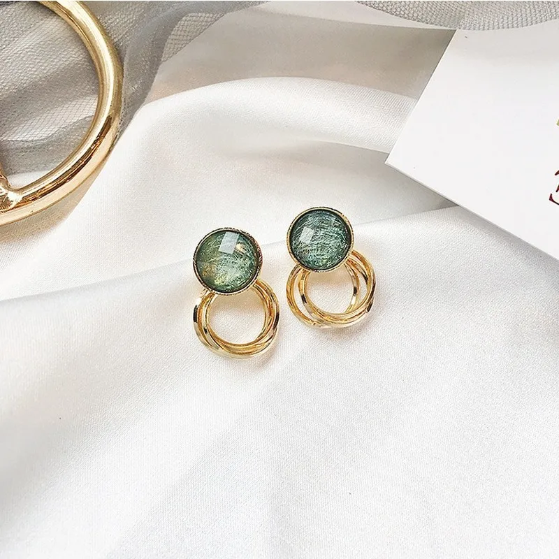 Vintage Green Red Rhinestone Circle Earrings Small Elegant Alloy Stud Earrings for Women Statement Daily Basics Jewelry
Vintage Green Red Rhinestone Circle Earrings Small Elegant Alloy Stud Earrings for Women Statement Daily Basics Jewelry