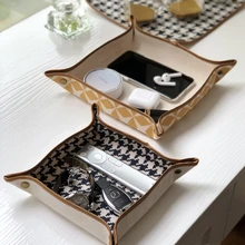 Cotton and Linen Fabric Art Small Sundry Storage Box Table Storage Basket Lipstick Cosmetics Nordic INS Wind
Cotton and Linen Fabric Art Small Sundry Storage Box Table Storage Basket Lipstick Cosmetics Nordic INS Wind