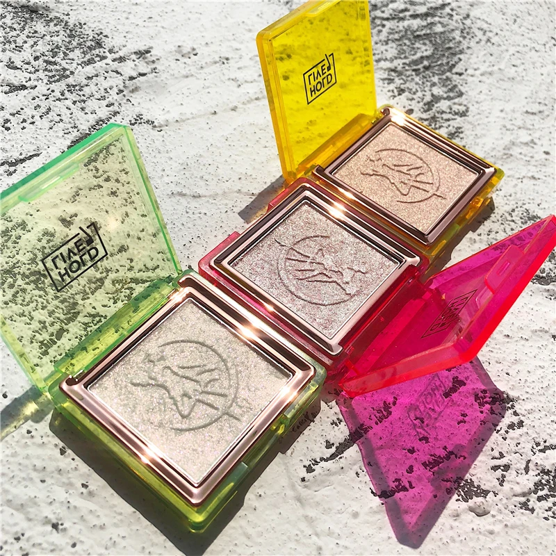 Face Foundation Illuminator Makeup Highlighter Contour Glow Shimmer Shiny Bronzer Lasting Brighten Face Highlighter Base Powder
Face Foundation Illuminator Makeup Highlighter Contour Glow Shimmer Shiny Bronzer Lasting Brighten Face Highlighter Base Powder