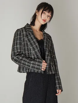 Elegant Ladies Jacket High Quality Retro Plaid Blazer Women Short Blazer White Long Sleeve Women blazers for Office 
Elegant Ladies Jacket High Quality Retro Plaid Blazer Women Short Blazer White Long Sleeve Women blazers for Office