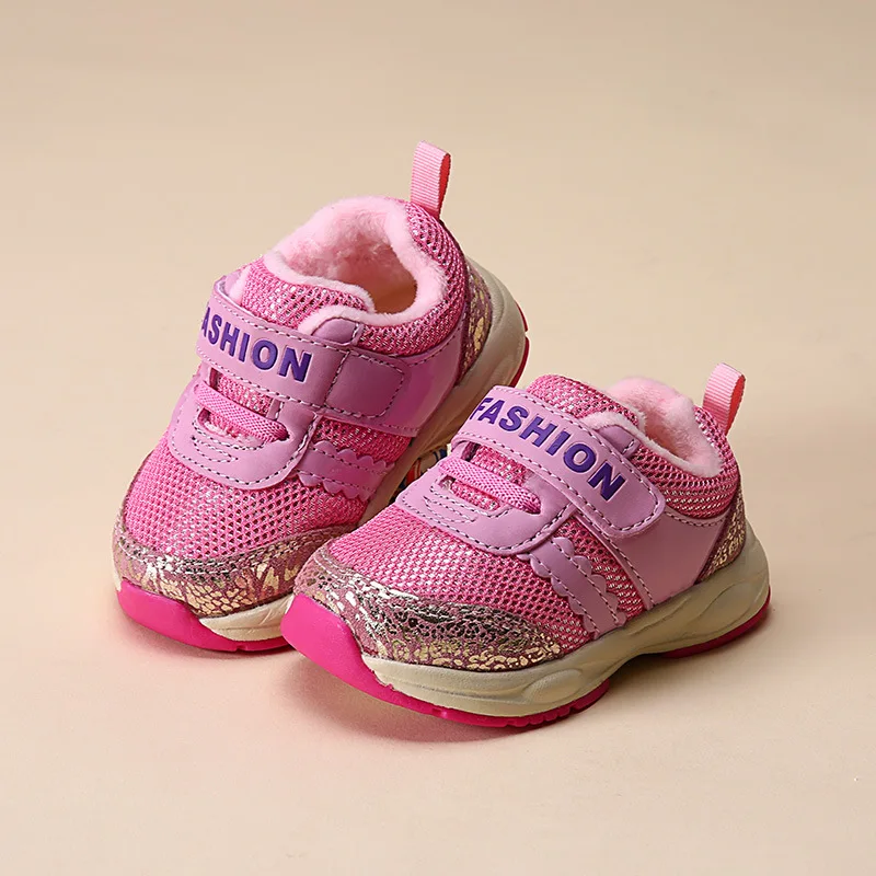 Winter Baby Athletic Shoes Special Offer Children Warm Casual Shoes Anti-slip 0-3-Year-Old Men And Women Boy Shoes 
Winter Baby Athletic Shoes Special Offer Children Warm Casual Shoes Anti-slip 0-3-Year-Old Men And Women Boy Shoes