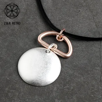 Decorative Chain Metal Necklaces Adjustable Zinc Alloy Rope Accessories Women Jewelry Round Pendants Necklaces Simple Decoration
Decorative Chain Metal Necklaces Adjustable Zinc Alloy Rope Accessories Women Jewelry Round Pendants Necklaces Simple Decoration
