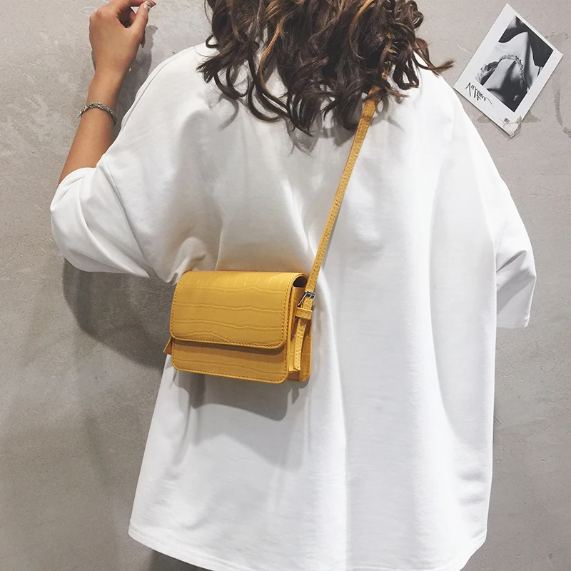 Simple small bag female 2020 new Korean version of the Western style wild shoulder bag summer fashion cross-body
Simple small bag female 2020 new Korean version of the Western style wild shoulder bag summer fashion cross-body