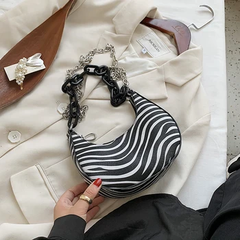 Designer Brand Zebra Half Moon Bag Women Chain Leather Purses and Handbags Small Cross Body Shoulder Bags Ladies Party Bolsos
Designer Brand Zebra Half Moon Bag Women Chain Leather Purses and Handbags Small Cross Body Shoulder Bags Ladies Party Bolsos