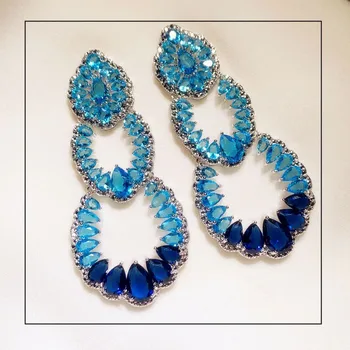 Vintage Palace Drop Earrings For Women Solid 925 Silver Blue Cubic Zirconia Hyperbole Fine Jewelry Big Temperament Eardrop
Vintage Palace Drop Earrings For Women Solid 925 Silver Blue Cubic Zirconia Hyperbole Fine Jewelry Big Temperament Eardrop