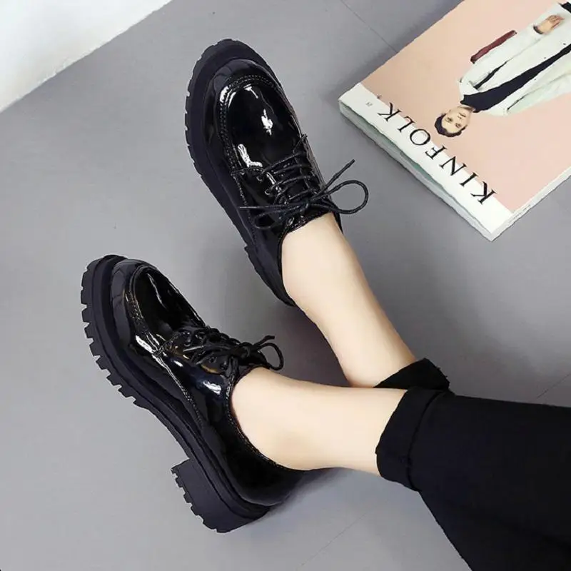 Spring And Autumn New Style Retro round-Toe Chunky Heel British Wind Shoes Bullock Semi-high Heeled Shoes Korean-style Versatile
Spring And Autumn New Style Retro round-Toe Chunky Heel British Wind Shoes Bullock Semi-high Heeled Shoes Korean-style Versatile