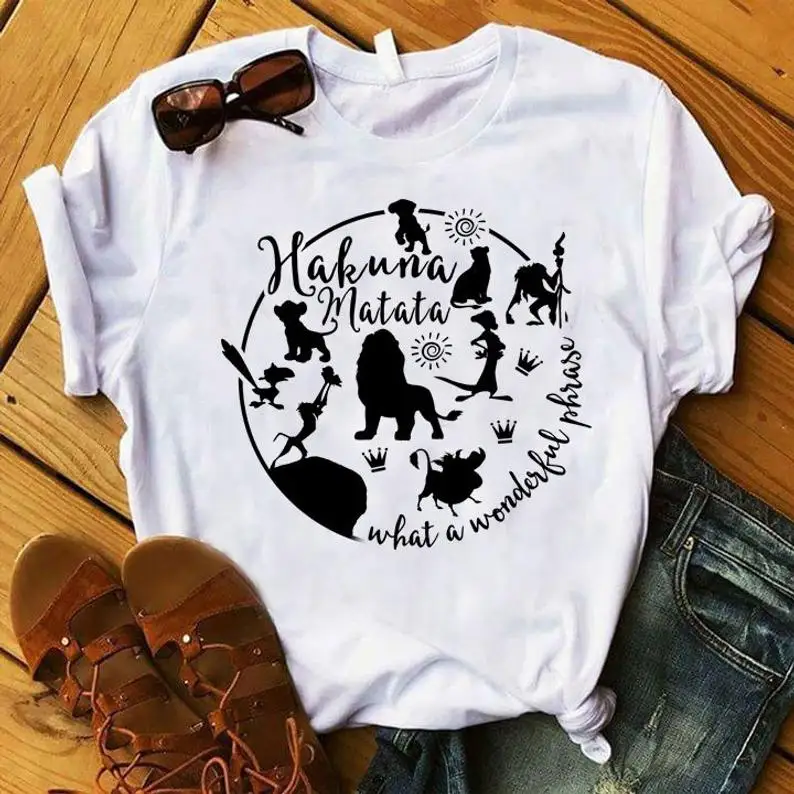Hakuna Matata Shirts for Women Animal Kingdom Lion King Shirt Funny Short Sleeve Cotton T-shirt Graphic Tees Women 
Hakuna Matata Shirts for Women Animal Kingdom Lion King Shirt Funny Short Sleeve Cotton T-shirt Graphic Tees Women