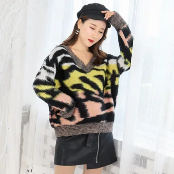 TVVOVVIN 2019 Autumn Casual Mohair Leopard Print Hit Color Loose Form V Ruffled Collar Sweater Keep Warm Knitting L146
TVVOVVIN 2019 Autumn Casual Mohair Leopard Print Hit Color Loose Form V Ruffled Collar Sweater Keep Warm Knitting L146