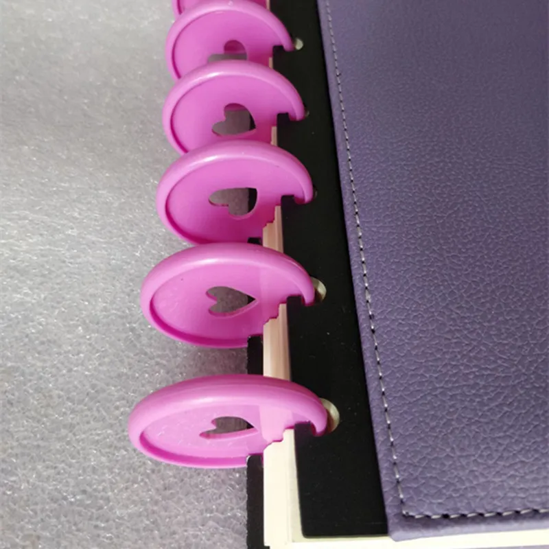 20PCS 35MM color binding supplies notebook binding ring binding buckle pen can rotate 360 degrees DIY school office supplies
20PCS 35MM color binding supplies notebook binding ring binding buckle pen can rotate 360 degrees DIY school office supplies