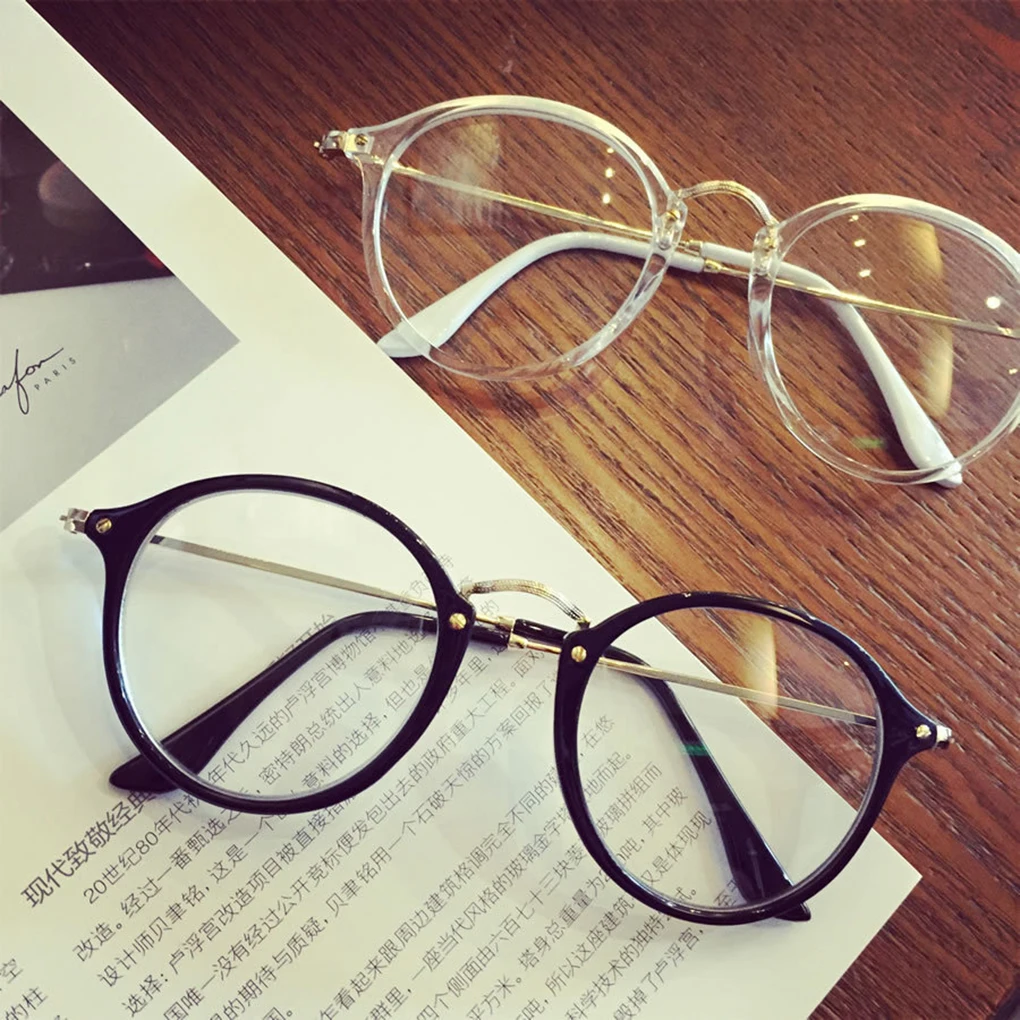 Unisex Retro Myopia PC Frame Eyeglasses Vintage Resin Lens Transparent Frame Optical Glasses
Unisex Retro Myopia PC Frame Eyeglasses Vintage Resin Lens Transparent Frame Optical Glasses