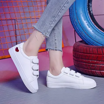 Small white shoes female love sports shoes female shallow mouth soft bottom wild leather casual shoes women flat shoes
Small white shoes female love sports shoes female shallow mouth soft bottom wild leather casual shoes women flat shoes
