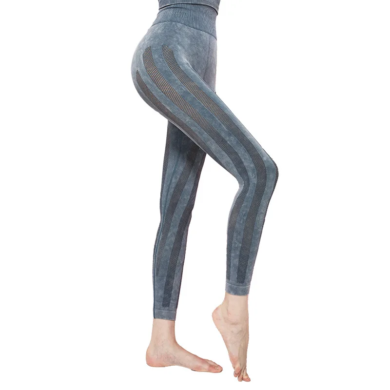 Seamless Female Yoga Sports Pants Hip Lifting Slim Sexy Workout Tights Air Mesh Fitness High Elastic Gym Leggings Running Pants
Seamless Female Yoga Sports Pants Hip Lifting Slim Sexy Workout Tights Air Mesh Fitness High Elastic Gym Leggings Running Pants